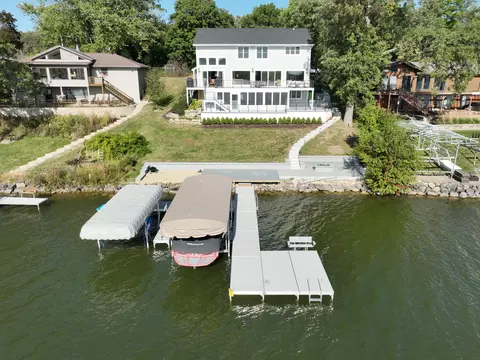 n7560 West Lakeshore Drive, Whitewater, WI 53190