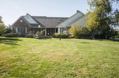 w315s8229 Whitmore, Mukwonago, WI 53149