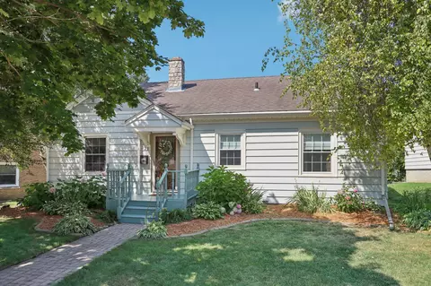 321 S Garfield, Port Washington, WI 53074