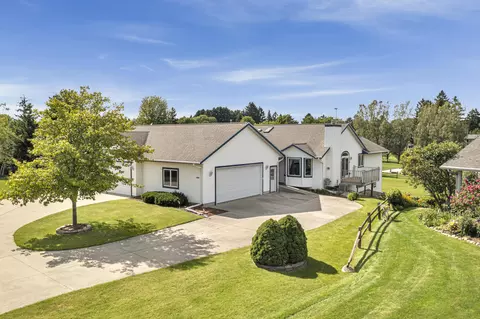1410 Kaat, Wilson, WI 53081