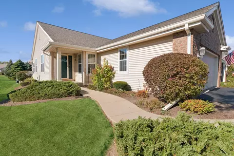 449 Clover, Elkhorn, WI 53121