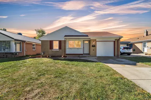 2753 S 57th, Milwaukee, WI 53219