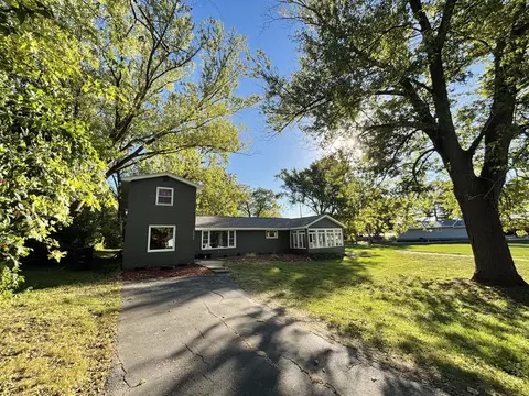 26825 106th, Trevor, WI 53179
