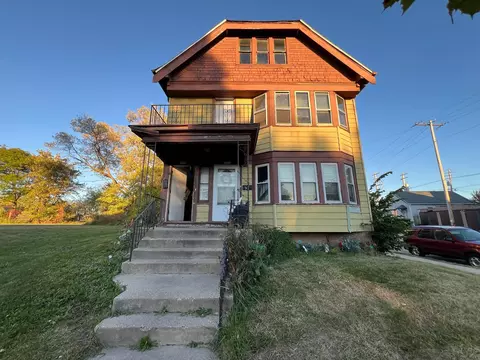 2800 N 15th #2802, Milwaukee, WI 53206