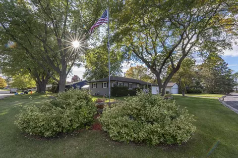 n95w17373 Shady, Menomonee Falls, WI 53051