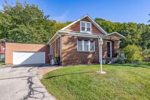 2240 Sunset, La Crosse, WI 54601