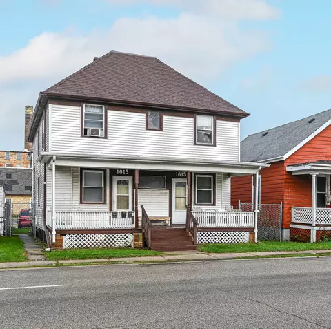 1613 S Memorial, Racine, WI 53403