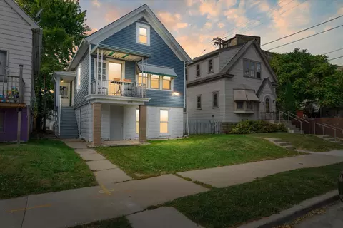 2325 S 11th, Milwaukee, WI 53215
