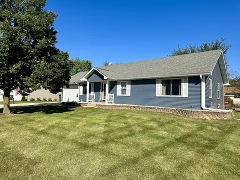 1902 Sunset, Twin Lakes, WI 53181