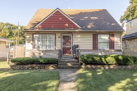 5669 N 79th, Milwaukee, WI 53218