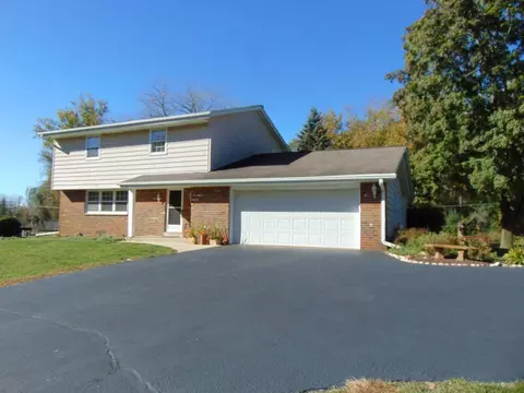 w232s8755 Bronk, Big Bend, WI 53103