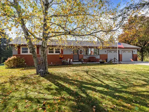 w5869 Woodland Road, Plymouth, WI 53073