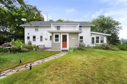 w272s4360 Lyla, Waukesha, WI 53189