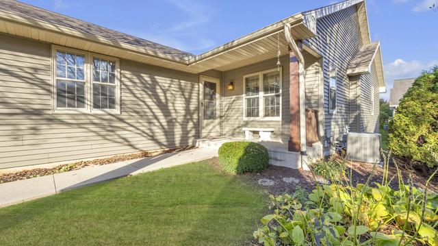 729 June Grass, Plymouth, WI 53073