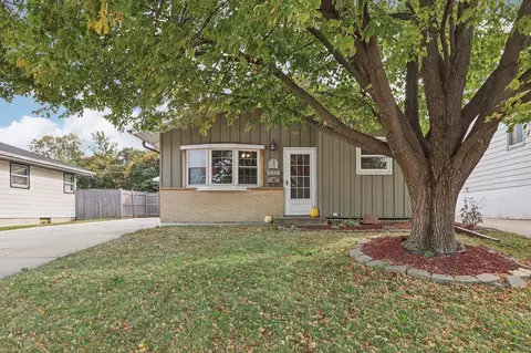 5125 16th, Racine, WI 53406