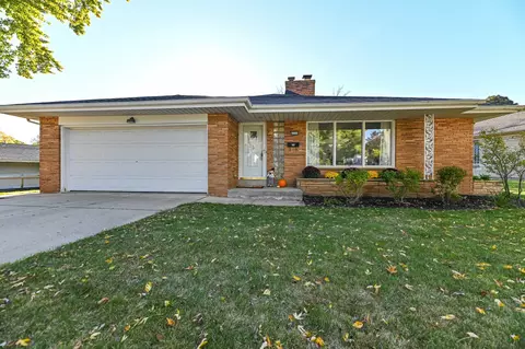 4709 W Anthony, Greenfield, WI 53219