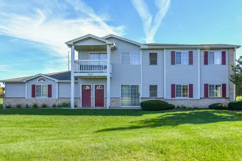 1627 Summerset #2, Mount Pleasant, WI 53406