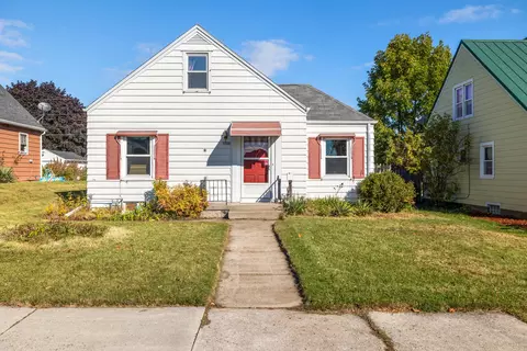1724 Elm, Sheboygan, WI 53081