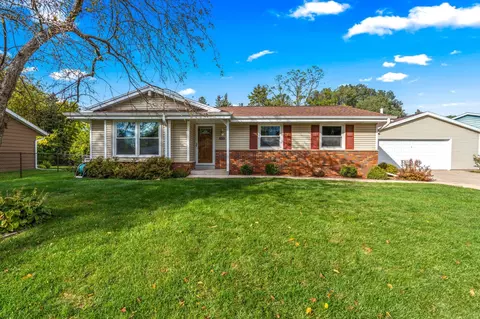 2030 Garland, Waukesha, WI 53188