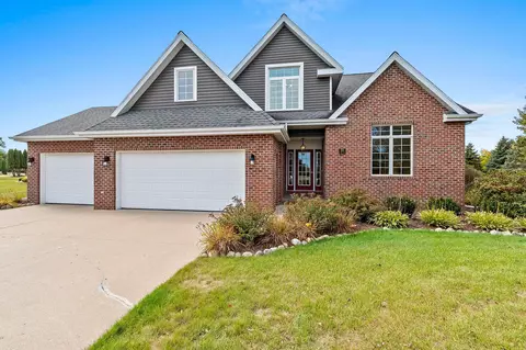 1203 Shoto, Kossuth, WI 54241