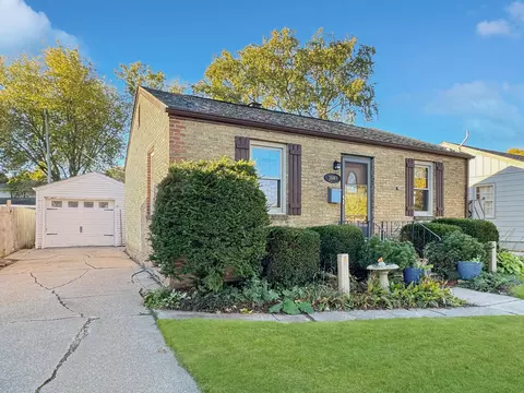 3607 20th, Racine, WI 53405
