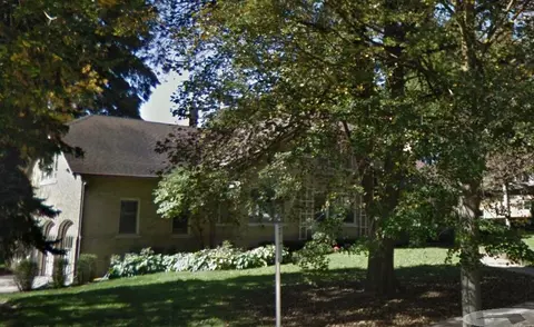 2013 N 74th, Wauwatosa, WI 53213