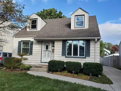 2756 S 70th, Milwaukee, WI 53219