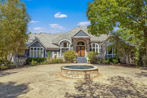 35320 Pabst, Oconomowoc Lake, WI 53066