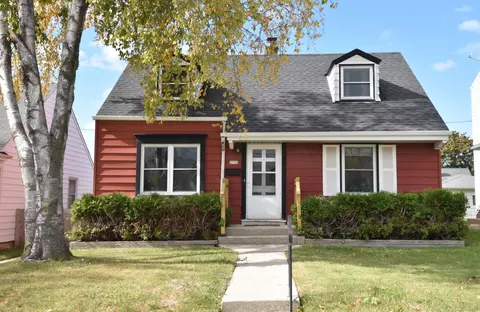 3733 S 16th, Milwaukee, WI 53221