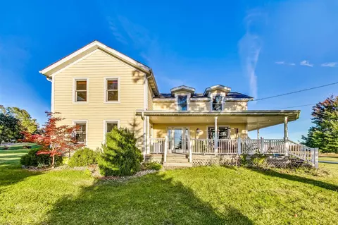 8733 160th, Bristol, WI 53104