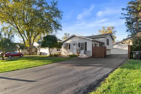 26614 106th, Trevor, WI 53179