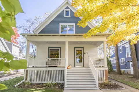 815 Harvey, Watertown, WI 53094