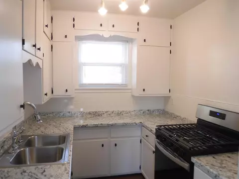 1206 S 26th, Manitowoc, WI 54220