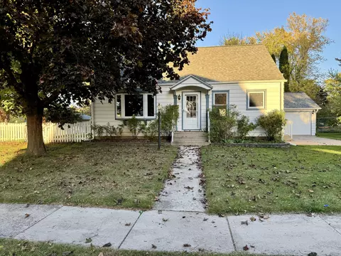 210 S Francis, Brillion, WI 54110