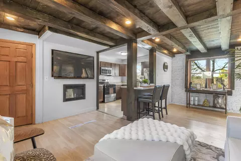 24615 La Follette, Dover, WI 53139