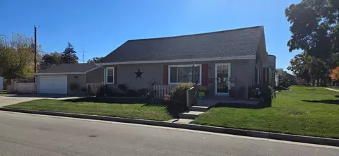 3700 S 52nd, Milwaukee, WI 53220