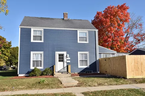 1830 W Olive, Milwaukee, WI 53209