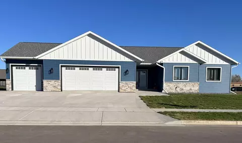 613 Boone, Holmen, WI 54636