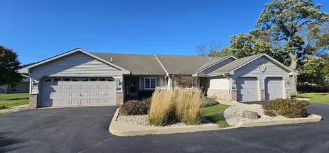 24936 87th #5, Salem, WI 53168