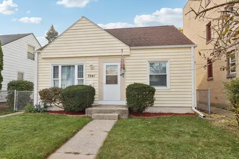 7941 W Becher, West Allis, WI 53219