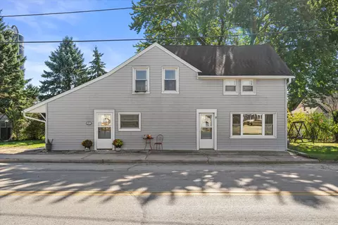 5685 County Highway H, Wayne, WI 53002