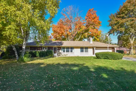 4434 W Calumet, Brown Deer, WI 53223