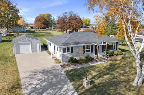 114 S Lincoln, Howards Grove, WI 53083