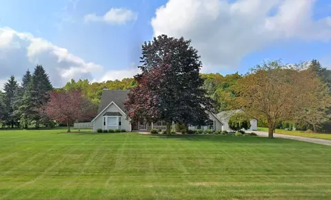 3983 Wooded Rdg, Colgate, WI 53017