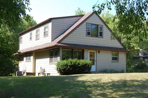s67w25455 Skyline #25457, Waukesha, WI 53189