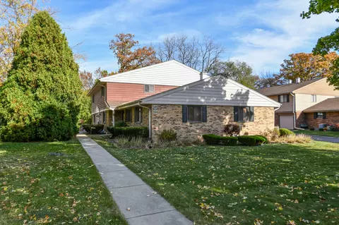 9510 W Maple, West Allis, WI 53214