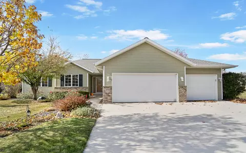 379 Niagara, Kiel, WI 53042