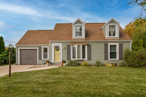 1385 Post, Brookfield, WI 53005
