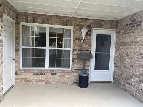 1116 N Sunnyslope #104, Mount Pleasant, WI 53406