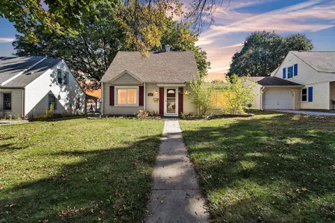 920 S 103rd, West Allis, WI 53214